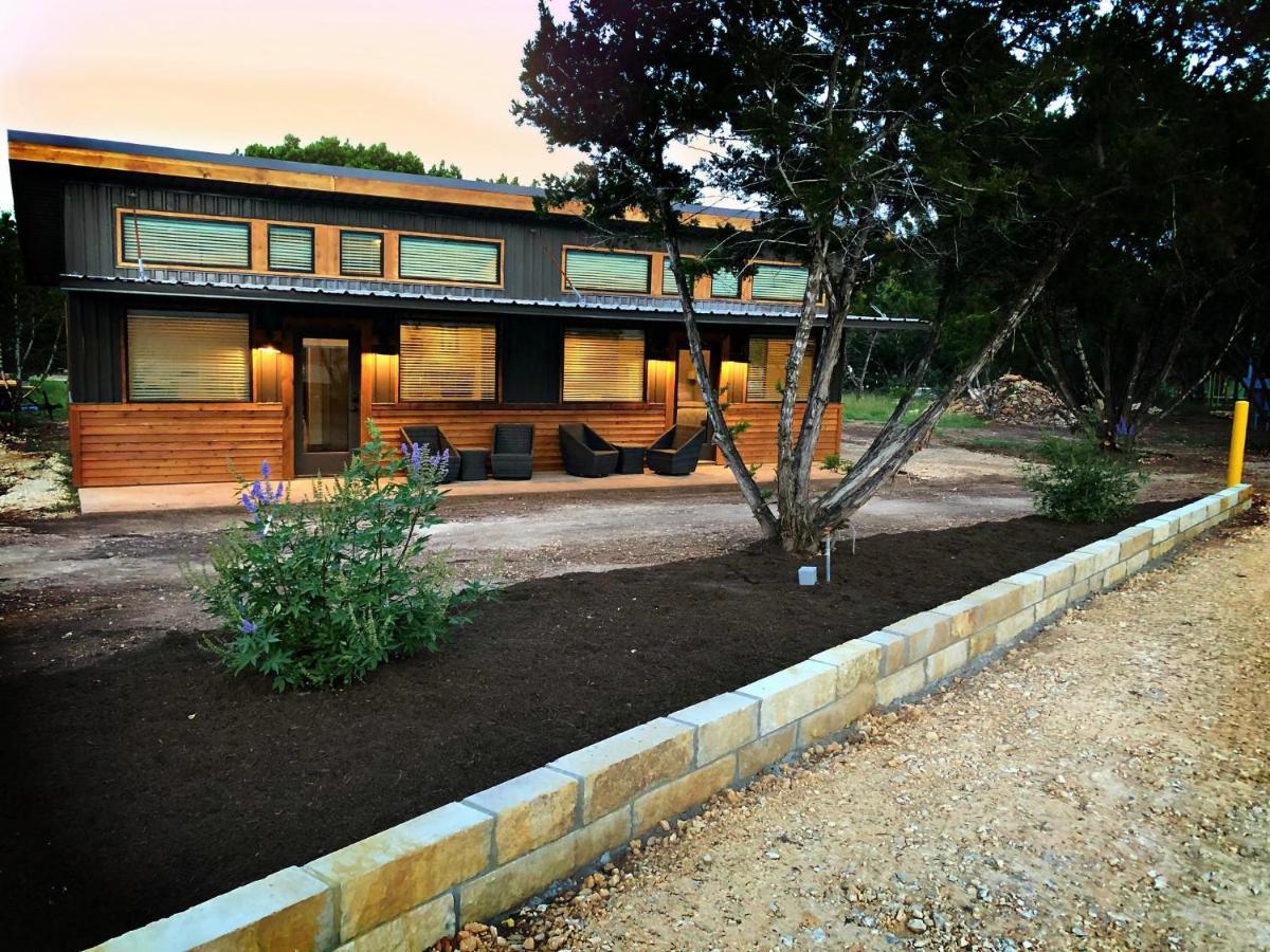 Green Acres Cottages - Wimberley Suite المظهر الخارجي الصورة