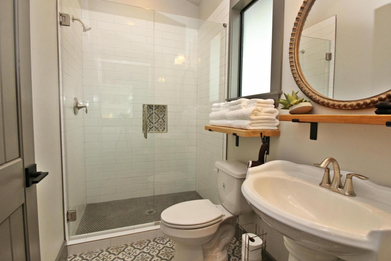 Green Acres Cottages - Wimberley Suite المظهر الخارجي الصورة